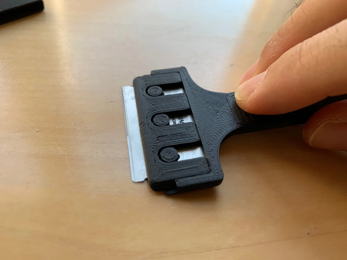 3D Printed Razor-Blade Scraper Handle