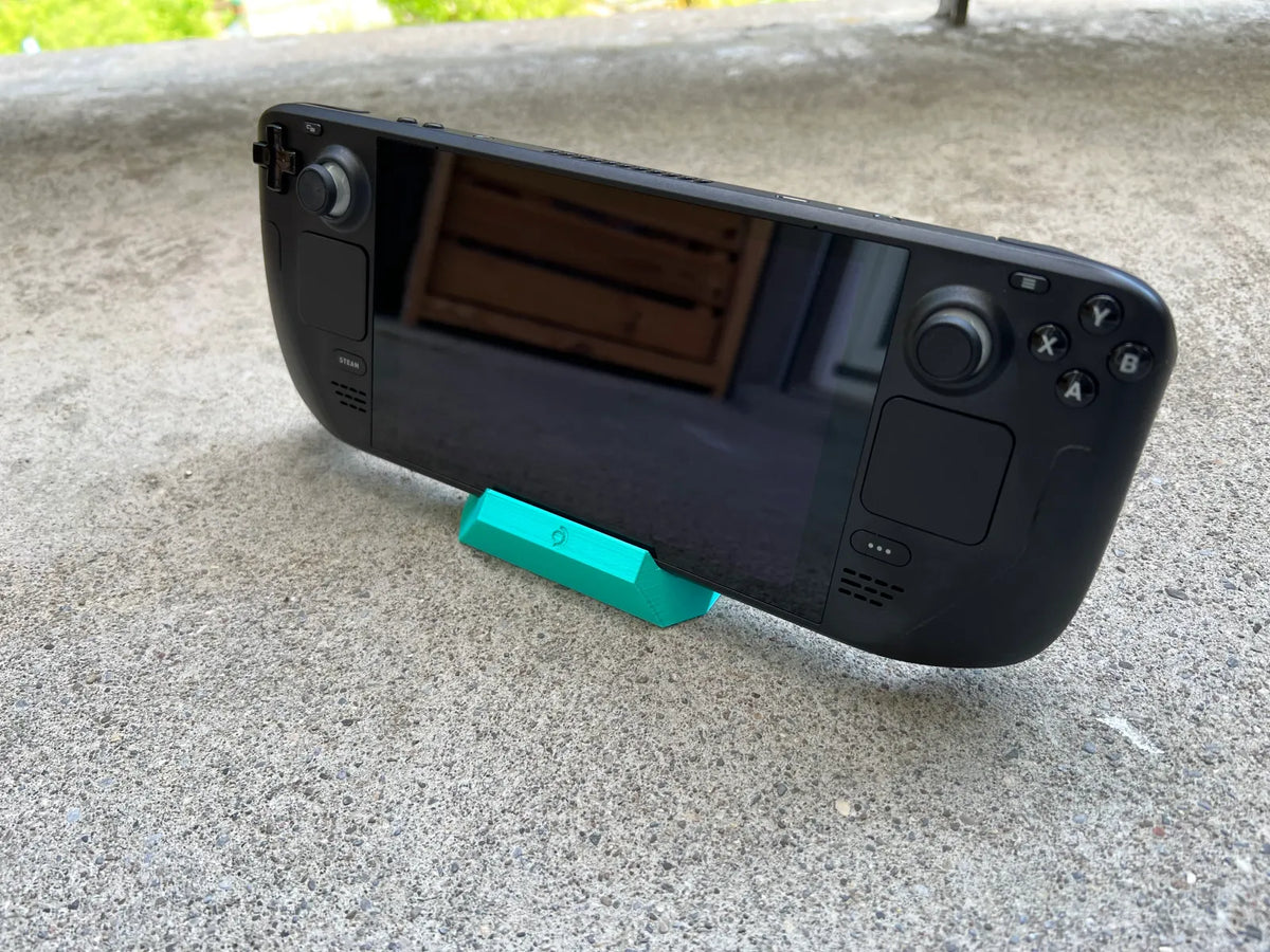 3D Printed Display Stand Compatible with Steam Deck